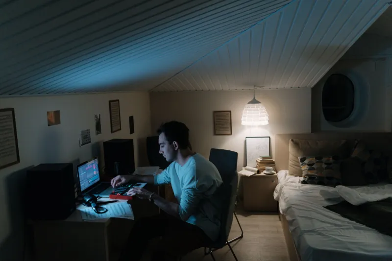 The Kid in Lagos Making Your Favorite American Hits From a $300 Setup